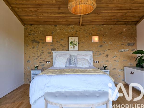 Maison à vendre 8 pièces 274,42 m² Rochechouart