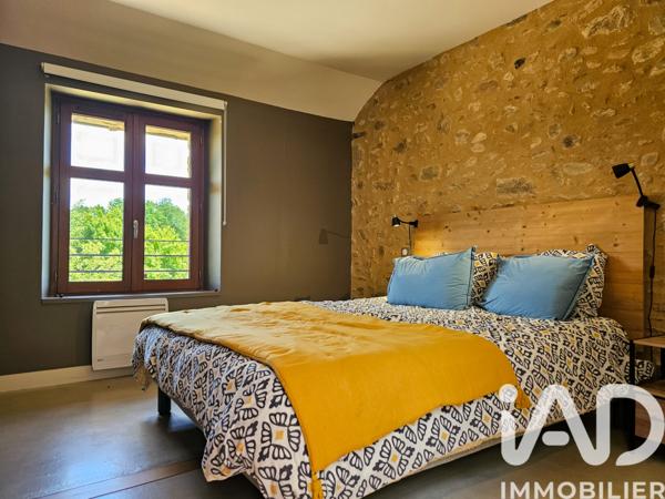 Maison à vendre 8 pièces 274,42 m² Rochechouart