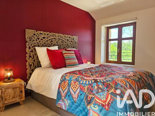 Maison à vendre 8 pièces 274,42 m² Rochechouart