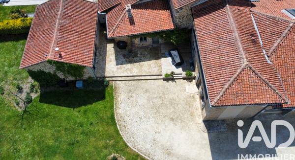 Maison à vendre 8 pièces 274,42 m² Rochechouart