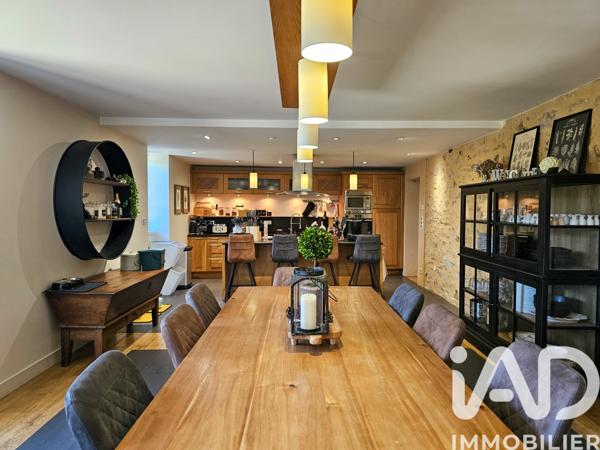 Maison à vendre 8 pièces 274,42 m² Rochechouart