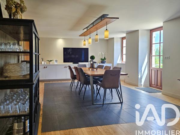 Maison à vendre 8 pièces 274,42 m² Rochechouart