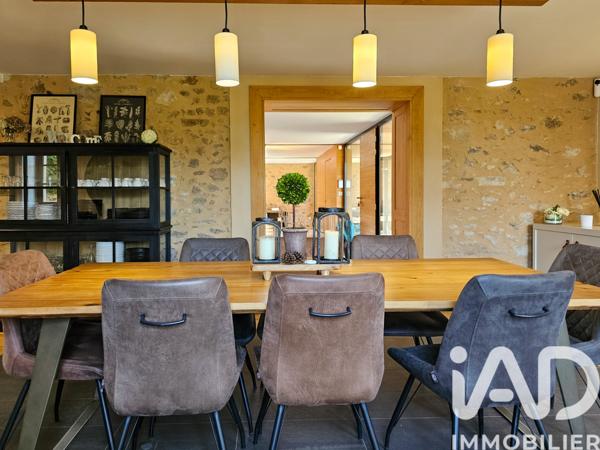 Maison à vendre 8 pièces 274,42 m² Rochechouart