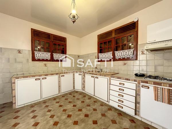 Villa T7 sur 2 niveaux avec fort potentiel locatif