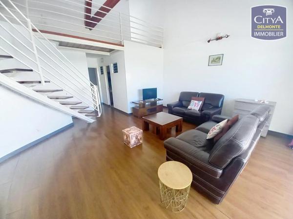 Appartement à vendre 4 pièces 94m² Saint-Pierre (97410)