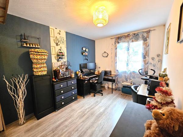 Maison à FONTEVRAUD-L'ABBAYE, 49590 - 5 pièces 90m²