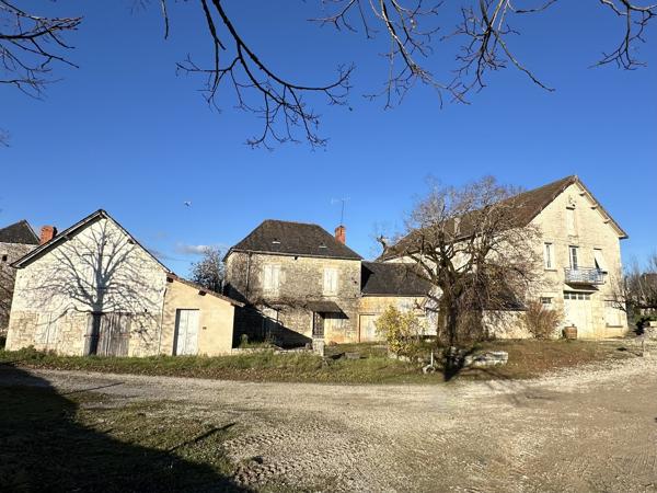 Corps de bâtiments Cressensac