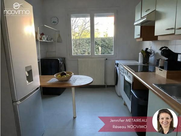 Situation idéale pour cet appartement T3/2 ch avec cave et p