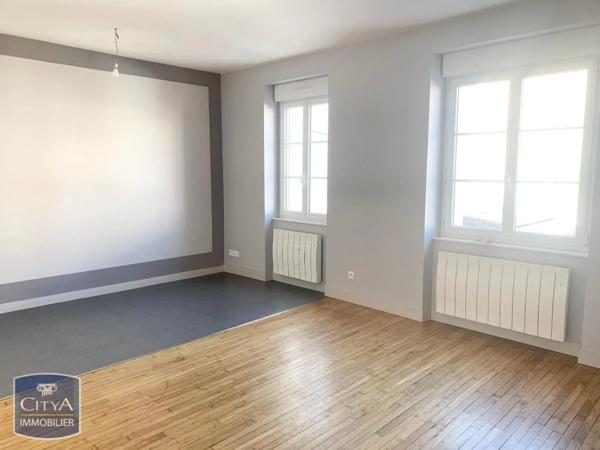 Appartement à louer 3 pièces 75m²