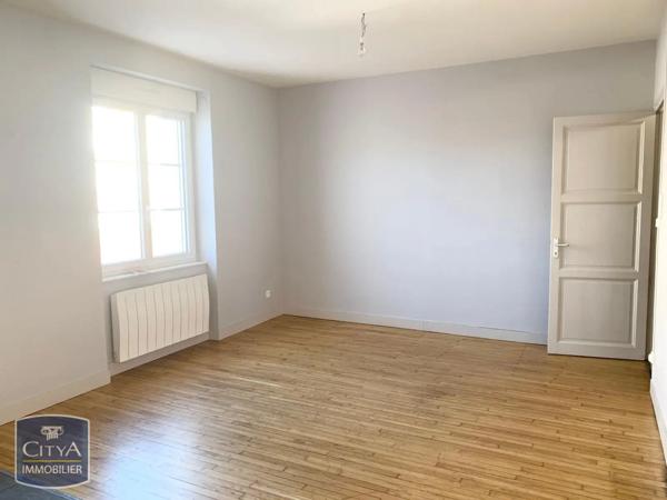 Appartement à louer 3 pièces 75m²
