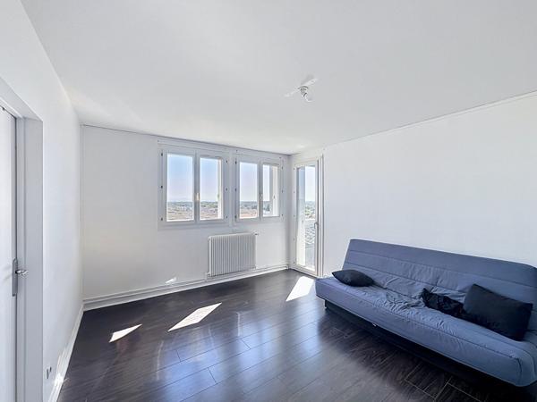 Appartement Muret 4 pièce(s) 77.25 m2 avec balcon vue Pyrénées.