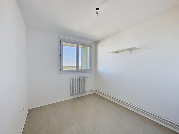 Appartement Muret 4 pièce(s) 77.25 m2 avec balcon vue Pyrénées.