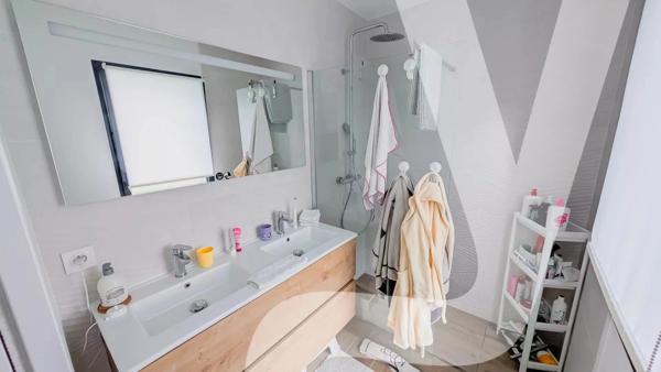 Maison contemporaine 127 m² avec piscine – 4 chambres – Emplacement privilégié - 33260 La Teste-de-Buch - Réf 86215223