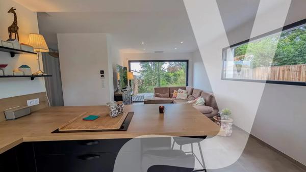 Maison contemporaine 127 m² avec piscine – 4 chambres – Emplacement privilégié - 33260 La Teste-de-Buch - Réf 86215223