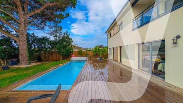 Maison contemporaine 127 m² avec piscine – 4 chambres – Emplacement privilégié - 33260 La Teste-de-Buch - Réf 86215223