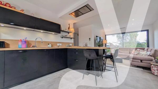 Maison contemporaine 127 m² avec piscine – 4 chambres – Emplacement privilégié - 33260 La Teste-de-Buch - Réf 86215223