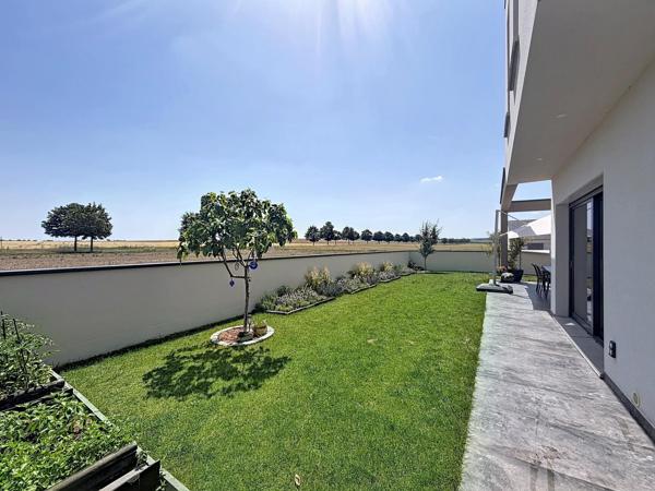À quelques minutes de Reims – Une maison contemporaine aux prestations de qualité.