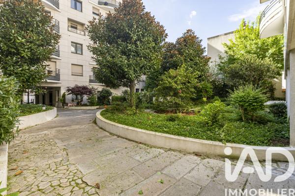 Appartement à vendre 4 pièces 102 m² Puteaux