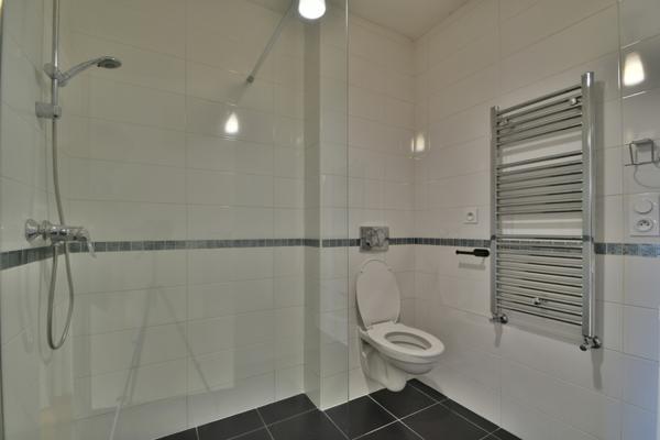 T2 sainte savine loggia fermée