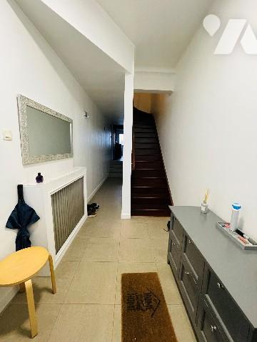 Maison de caractère avec garage 50 m², terrasse et fort potentiel