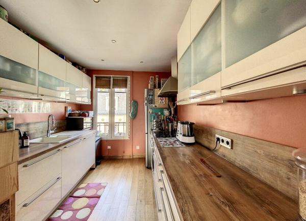 Appartement à vendre    3 pièces • 63,54 m2 Suresnes