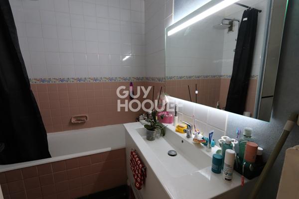 APPARTEMENT - 2 PIECES - RABELAIS