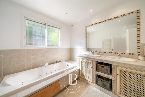 La Colle-sur-Loup, Villa 3 Chambres -  172 m² à vendre