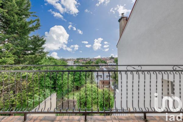 Maison 6 pièces de 174 m² à Fontenay-sous-Bois (94120)