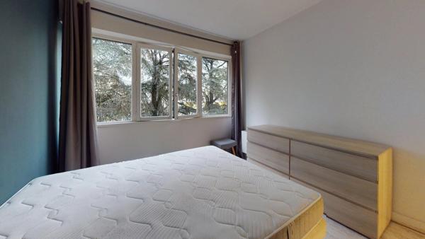 Vente                                                      Appartement
                        
                     3 pièces                      61 m2                     à Chennevières-sur-Marne