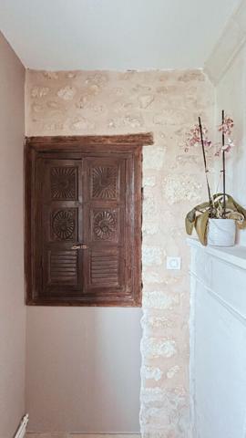 Maison charentaise Meursac 211 m2 au calme non mitoyenne