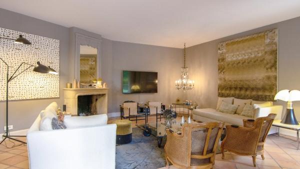 Propriété à vendre 11 pièces 6 chambres à coucher , piscine à BITSCHWILLER LES THANN (68)