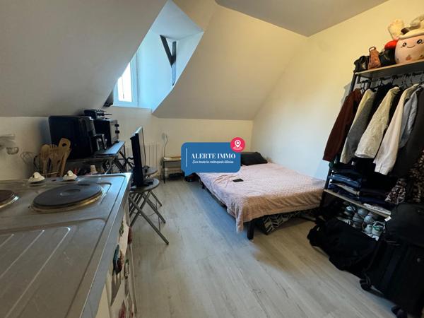IMMEUBLE RENOVE 3 STUDIOS+1 T2+1 RDC COMMERCIAL