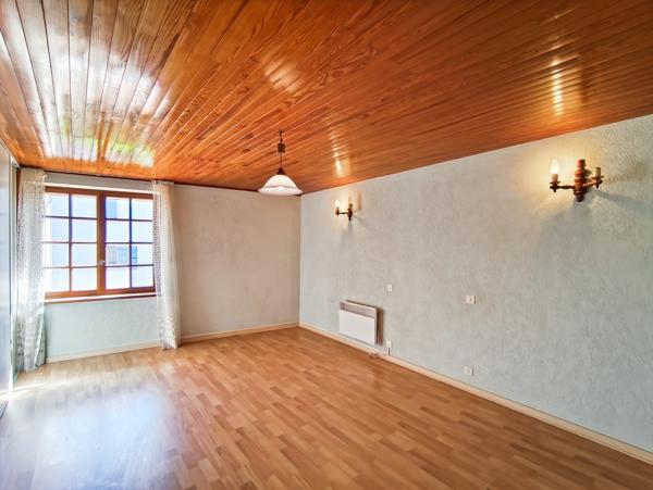 Maison à vendre 4 pièces 138m² PERRIGNIER (74)