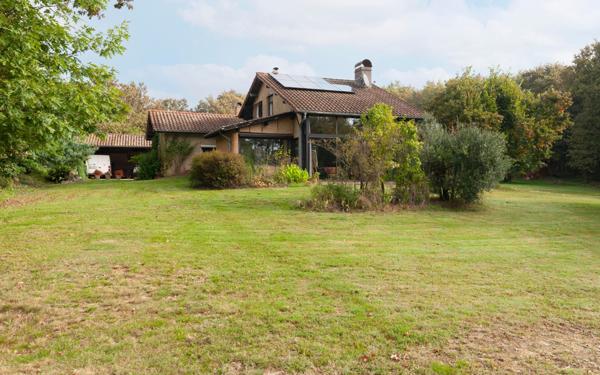 Maison à vendre    5 pièces • 154 m2 Saint-Sever