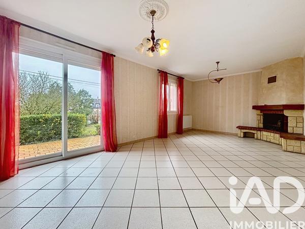 Maison à vendre 5 pièces 85,6 m² Évron