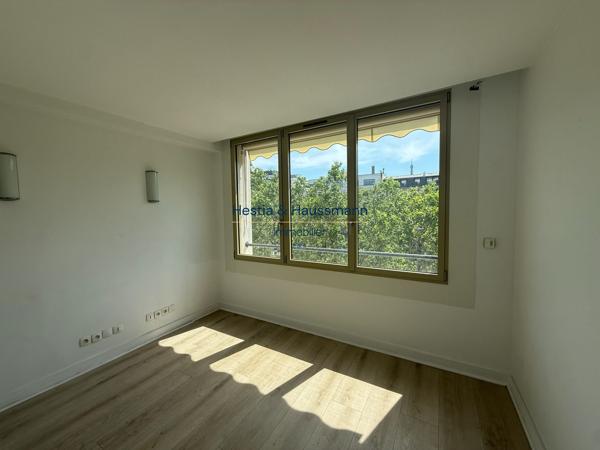 Appartements- bureaux Champs-Elysées - Triangle d'Or