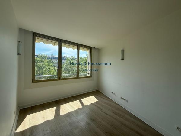 Appartements- bureaux Champs-Elysées - Triangle d'Or