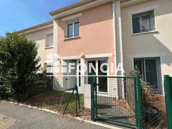 Location Appartement 2 pièces 41.61 m² - 800 CHEMIN DES VIOUGUES Salon De Provence 13300