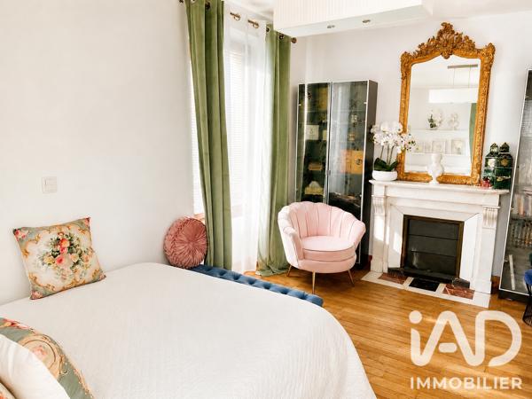 Maison à vendre 8 pièces 167 m² Le Mesnil-le-Roi