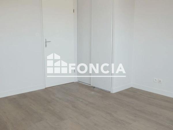 Location Appartement 5 pièces 125.6 m² - ENTREE B Limoges 87000