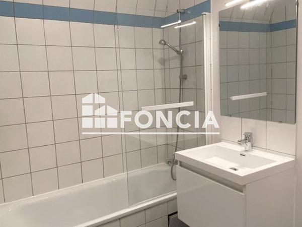 Location Appartement 5 pièces 125.6 m² - ENTREE B Limoges 87000