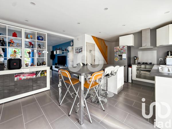 Maison à vendre 4 pièces 92 m² Combs-la-Ville