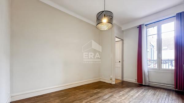 APPARTEMENT T2 AVEC TERRASSE EN HYPER-CENTRE, RUE DE THILLOIS