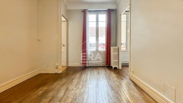 APPARTEMENT T2 AVEC TERRASSE EN HYPER-CENTRE, RUE DE THILLOIS