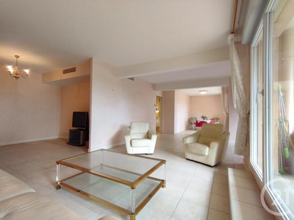 Appartement T4 à vendre  4 pièces - 110 m2 BERGERAC - 24