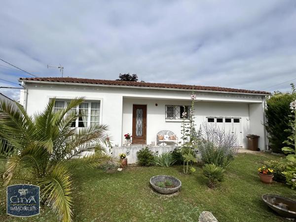 Maison à vendre 3 pièces 65.37m² Saintes (17100)
