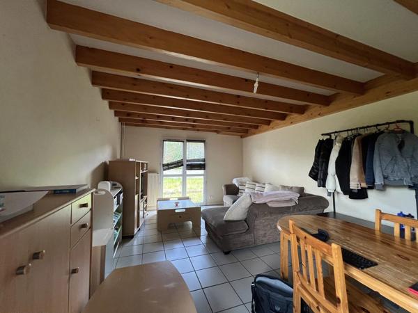 Vente                                                      Maison
                        
                                         85 m2                     à Poitiers