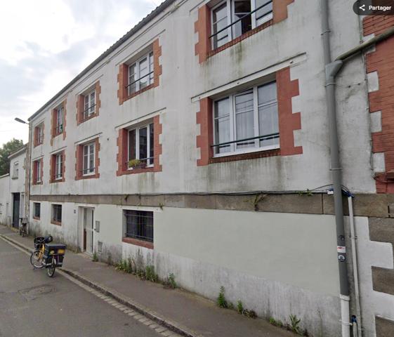 Appartement  Ile de Nantes - république - Nantes - Studio meublé 