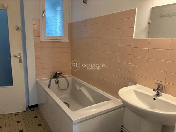 Appartement à louer à Décines-Charpieu (69150)