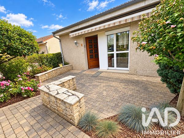Maison à vendre 5 pièces 99,55 m² Saint-Galmier
